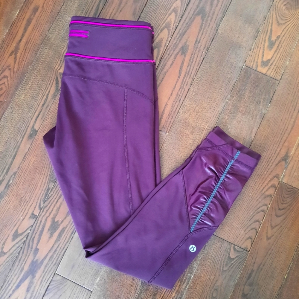 NWOT 🍋 Lululemon Pace Queen Tight, Bordeaux Drama/Raspberry, Size 6
